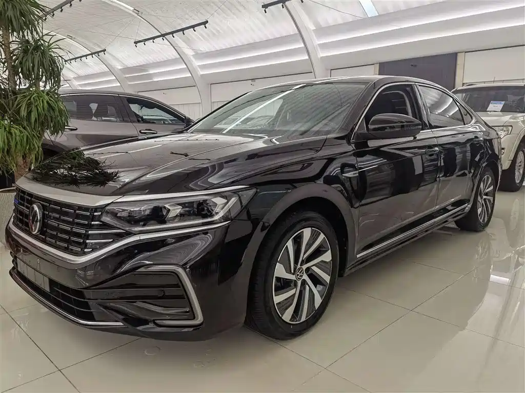Passat New Energy 2022 430PHEV Hybrid Elite Edition купить на сайте DeffCars