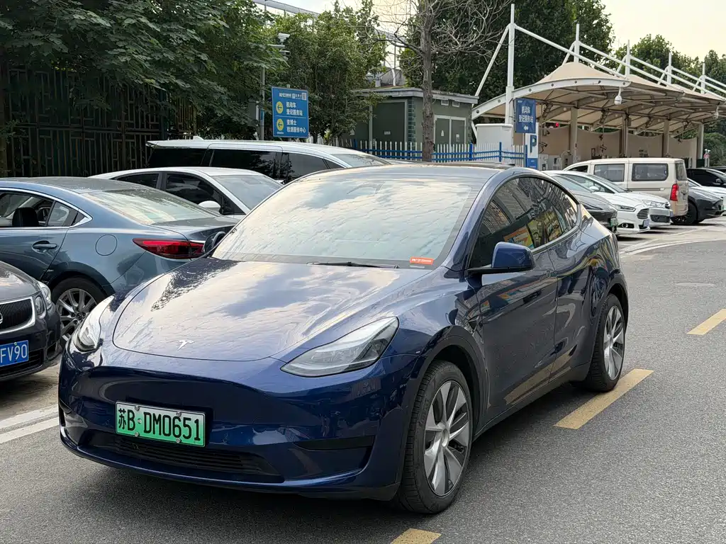 Model Y 2022 facelift rear-wheel drive version купить на сайте DeffCars