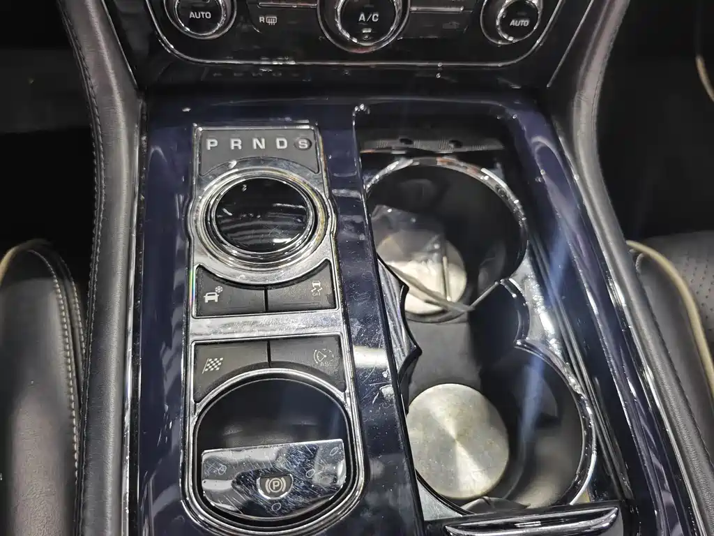 Jaguar XJ 2013 XJL 3.0 SC Cambridge Limited Edition купить на сайте DeffCars
