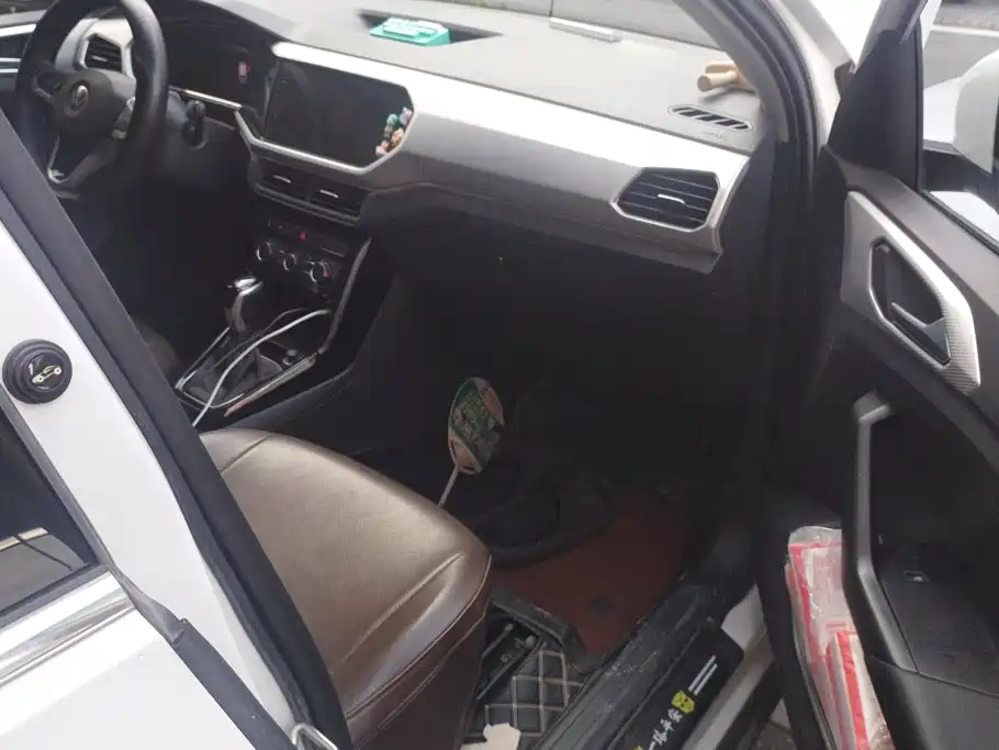 Tanying 2021 1.5L Automatic Yuezhi Connected Edition купить на сайте DeffCars