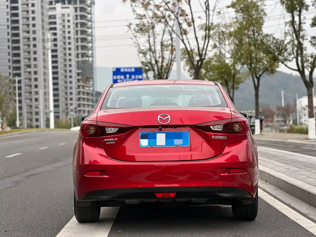 Mazda3 Angkesela 2017 Sedan 1.5L Automatic Comfort Type National V купить на сайте DeffCars