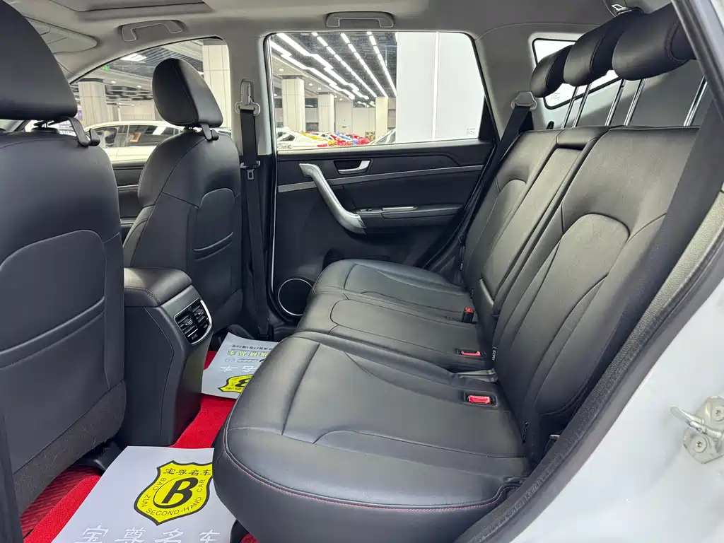 Haval M6 2018 facelift 1.5T DCT two-wheel drive elite model купить на сайте DeffCars