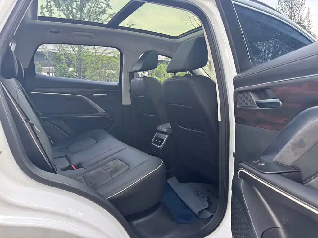 Haval H6 2023 National Trend Edition 1.5T Automatic Champion купить на сайте DeffCars