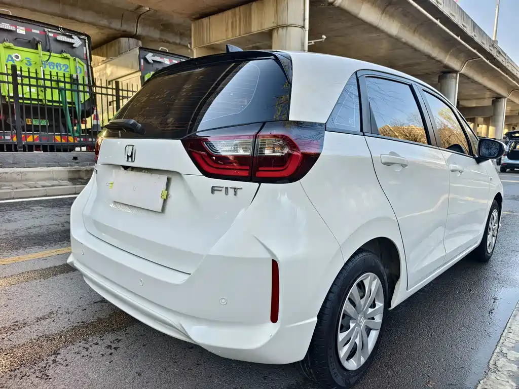 Fit 2021 1.5L CVT Trendy Edition купить на сайте DeffCars