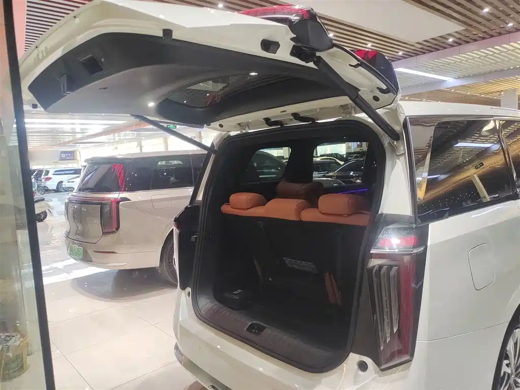 Trumpchi longs for M8 2025 Qiankun series Ultra first class купить на сайте DeffCars