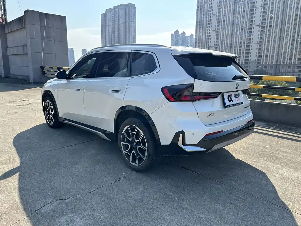 BMW X1 2024 sDrive25Li X Design Package купить на сайте DeffCars