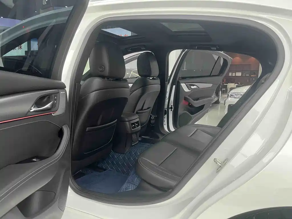 Cadillac CT5 2022 28T luxury model купить на сайте DeffCars