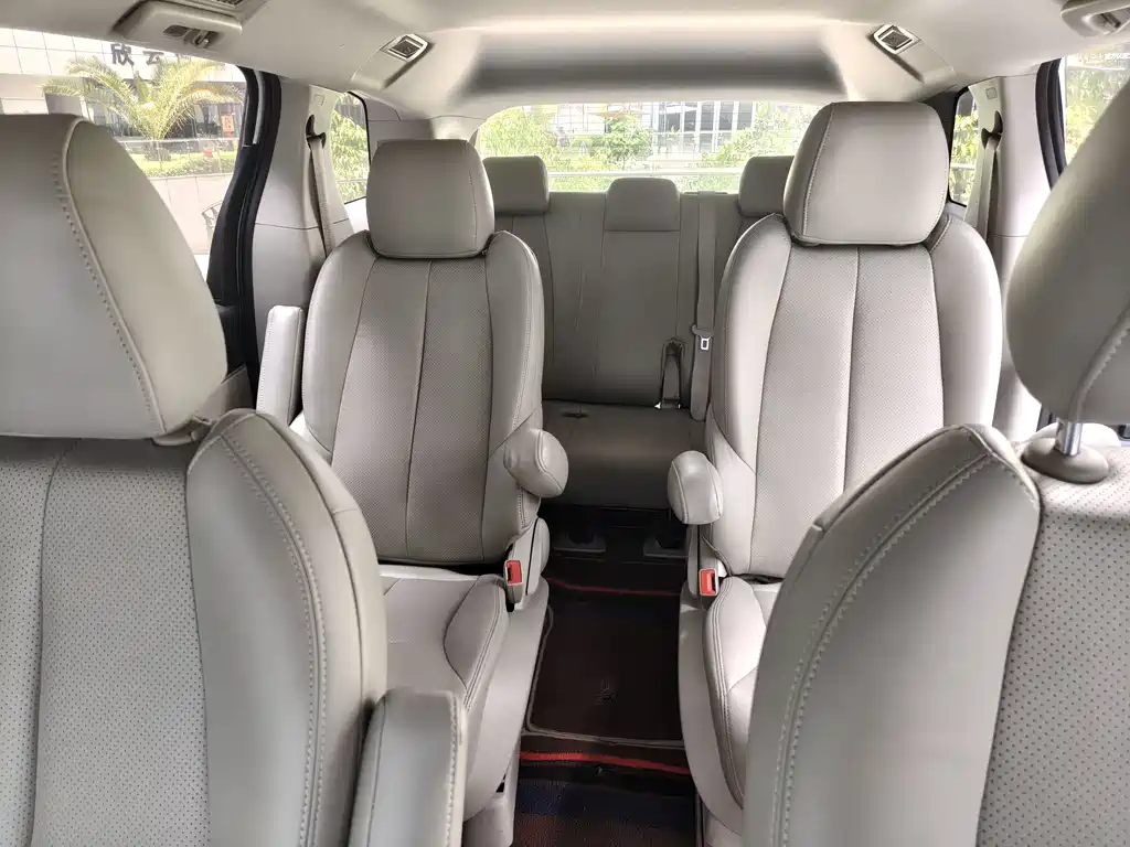 Buick GL8 2021 Land Business Class 652T Comfort купить на сайте DeffCars