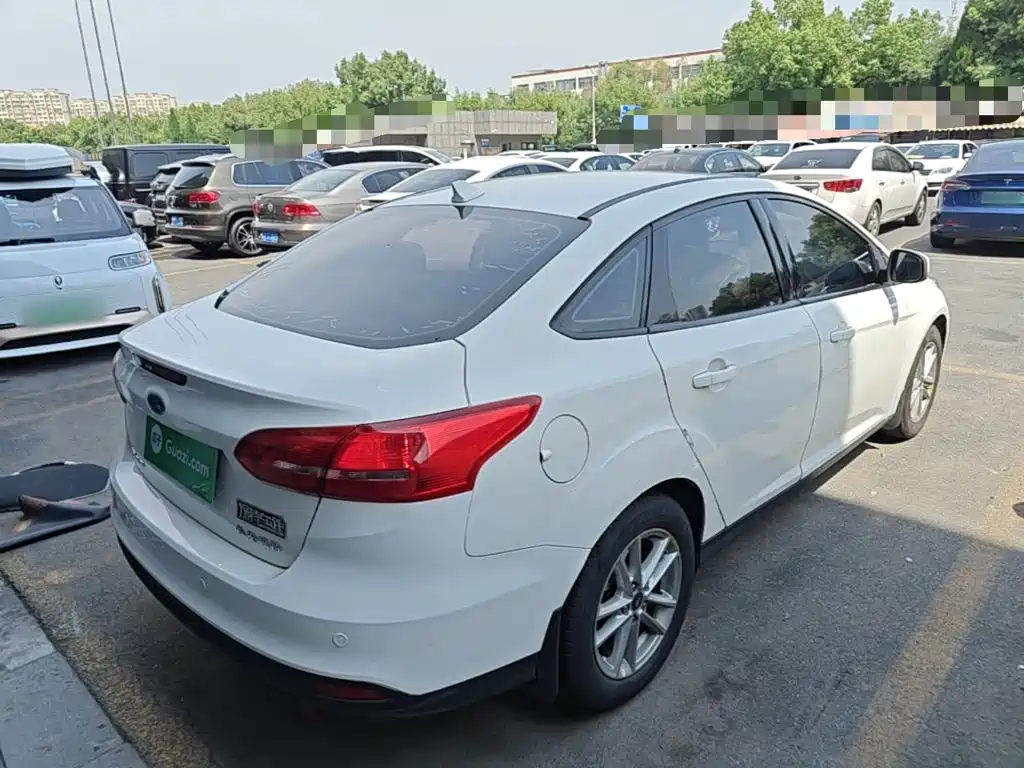Focus 2017 sedan 1.6L automatic stylish smart mobility version купить на сайте DeffCars