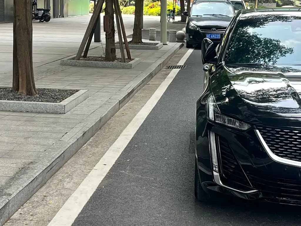 Cadillac CT5 2021 28T luxury model купить на сайте DeffCars