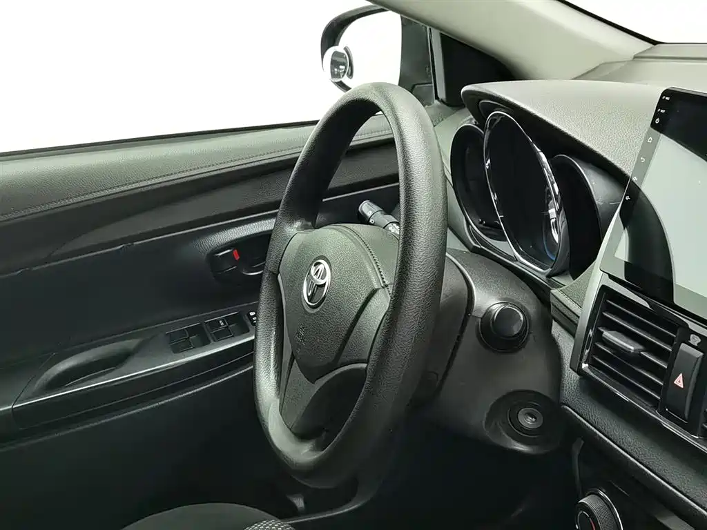 Vios 2014 1.5L automatic smart version купить на сайте DeffCars