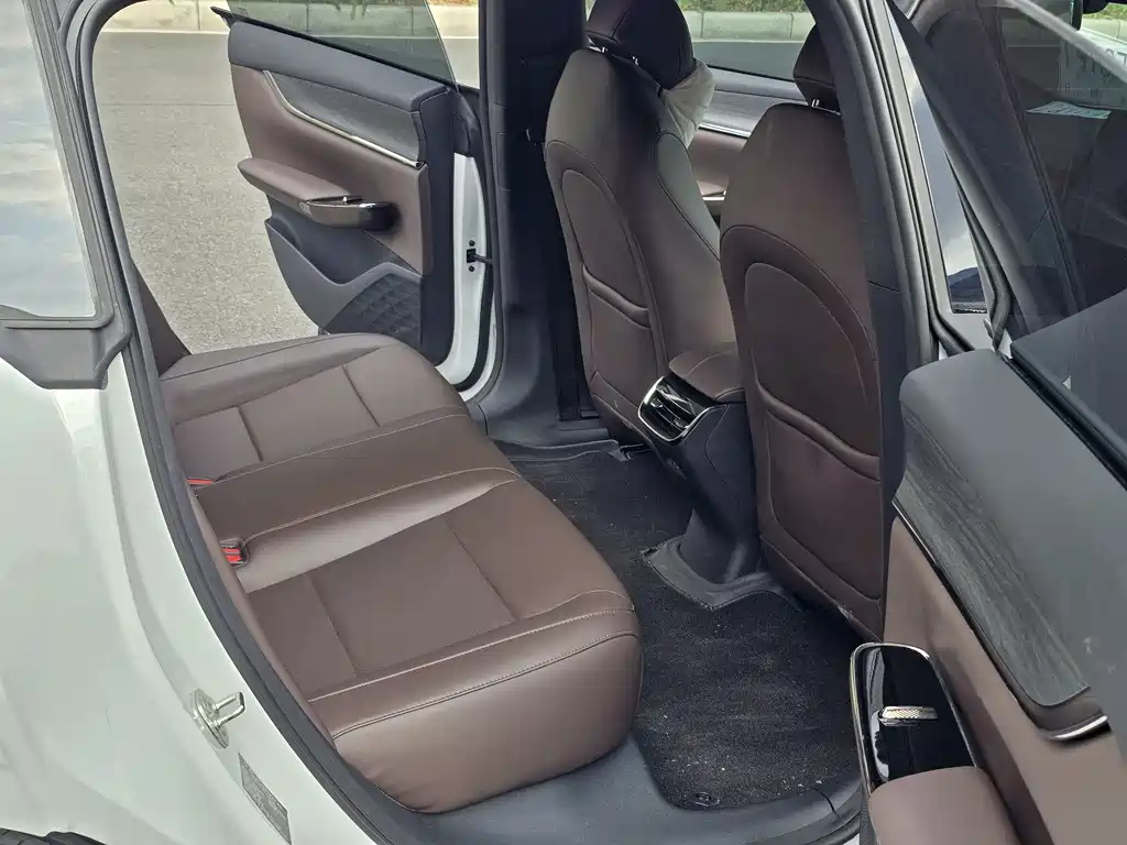 Changan Qiyuan A07 2025 extended range true fragrance version 230 luxury version купить на сайте DeffCars