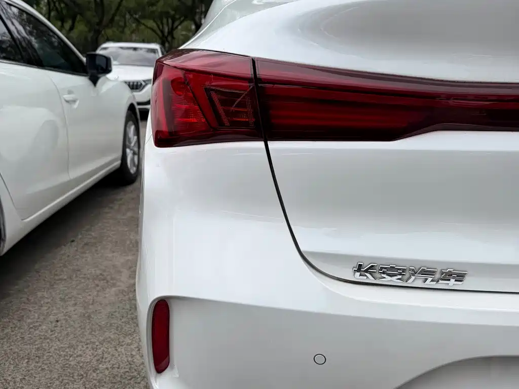 EADO 2022 PLUS Blue Whale NE 1.4T GDI DCT Ultimate Edition купить на сайте DeffCars