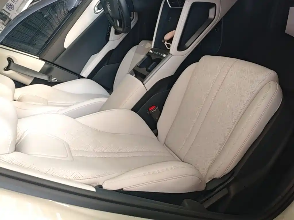 Yuan UP 2025 Smart Driving Edition 401KM Vitality купить на сайте DeffCars
