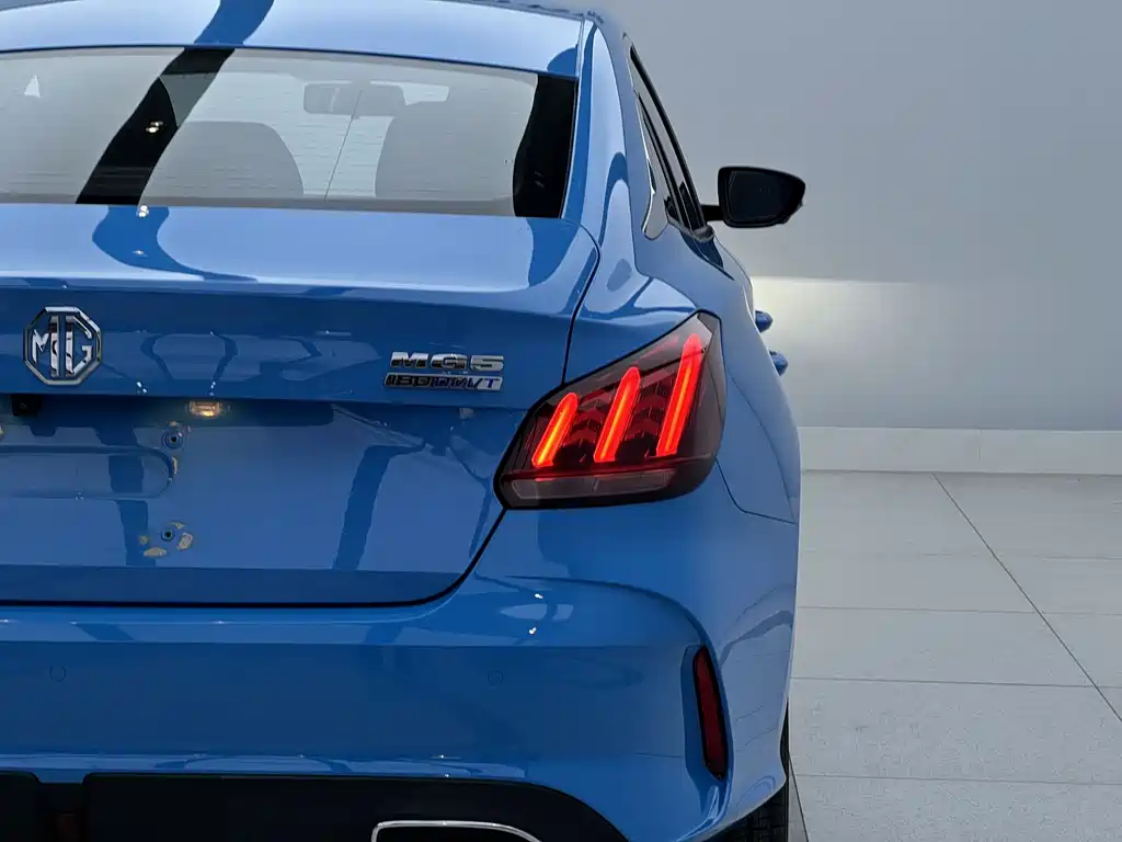 MG5 2022 180DVVT CVT Youth Deluxe Edition купить на сайте DeffCars