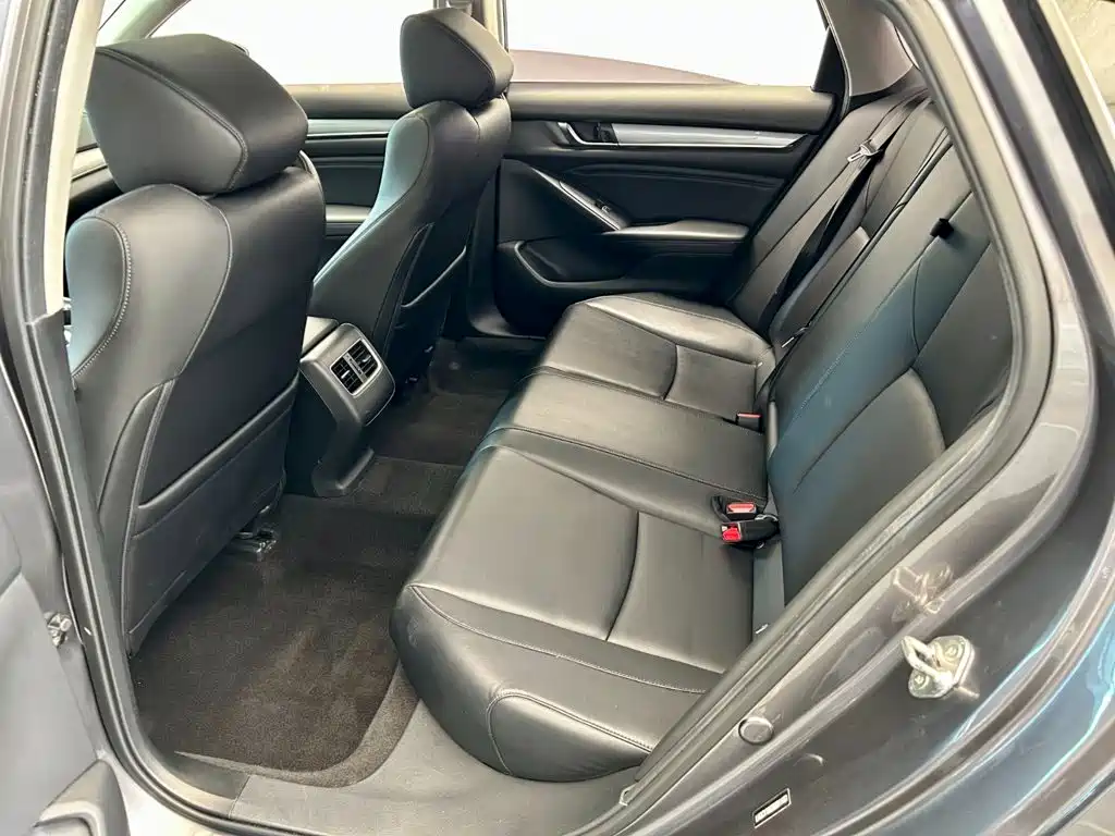 Accord 2018 260TURBO Deluxe Edition Country VI купить на сайте DeffCars