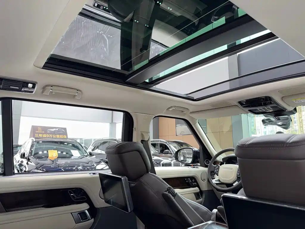 Range Rover 2021 3.0 L6 Legend Extended Classic Edition купить на сайте DeffCars