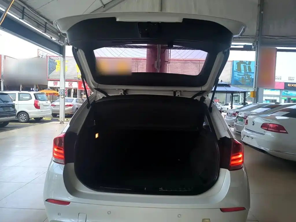 BMW X1 2015 sDrive18i advanced version купить на сайте DeffCars