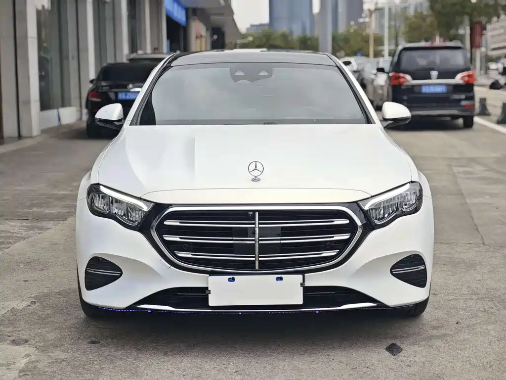 Mercedes-Benz E-Class 2025 E 300 L Luxury Model купить на сайте DeffCars