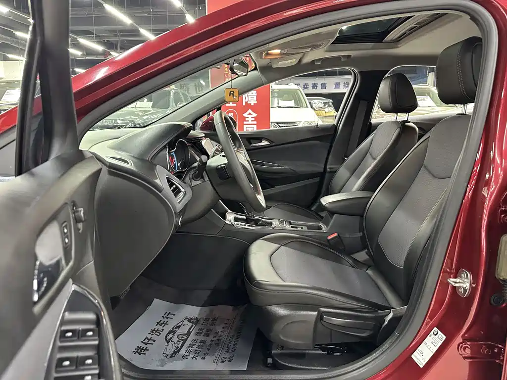 Cruze 2017 1.5L hatchback automatic front version купить на сайте DeffCars