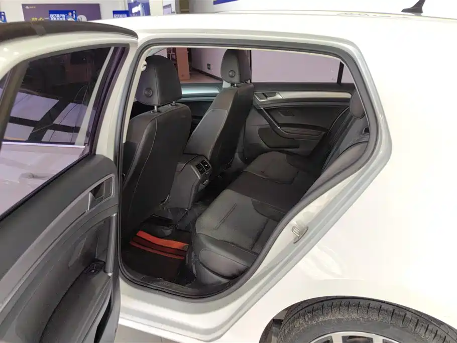 Golf 2020 280TSI DSG comfort model купить на сайте DeffCars