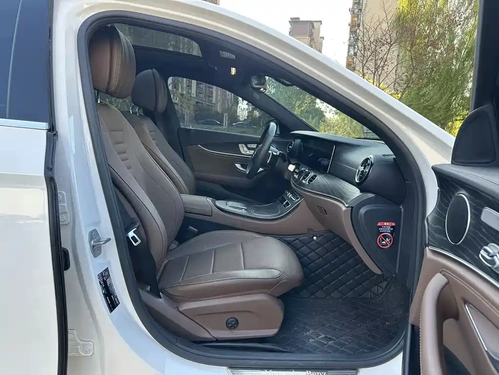 Mercedes-Benz E-Class 2021 facelift E 300 L sporty and stylish купить на сайте DeffCars