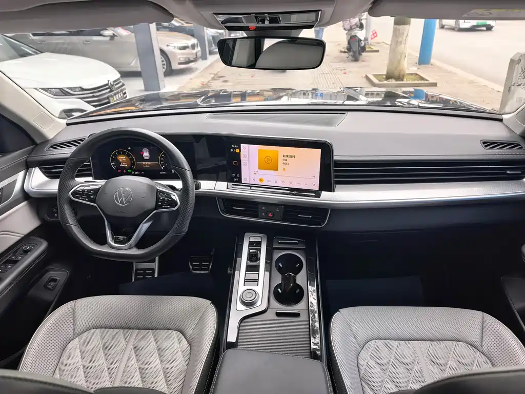 Lanxun 2023 380TSI four-wheel drive R-Line cruise version купить на сайте DeffCars