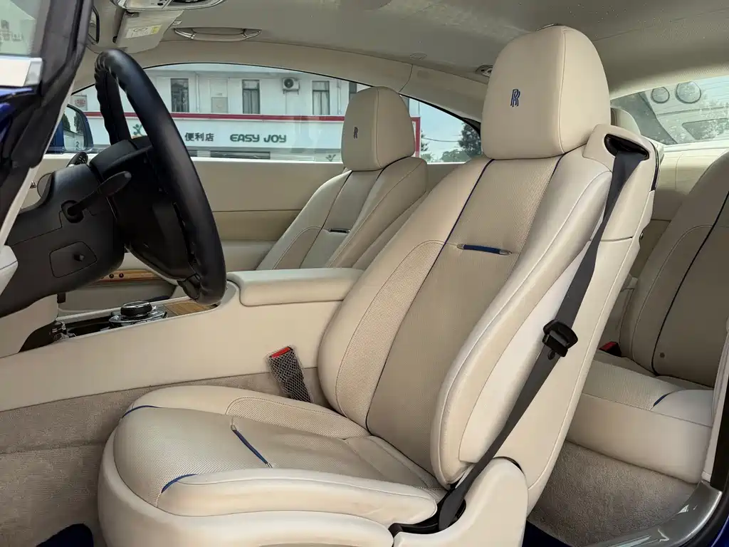 Phantom 2018 6.6T standard model купить на сайте DeffCars