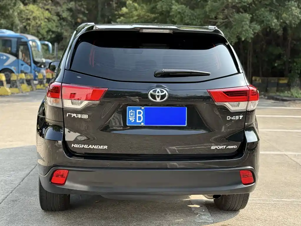 Highlander 2021 2.0T four-wheel drive luxury version 7 seats купить на сайте DeffCars