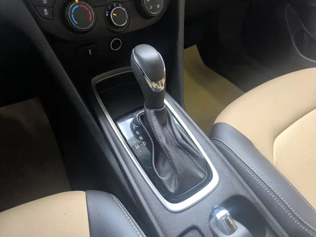 Cruze 2022 320 Automatic Sunroof Edition купить на сайте DeffCars
