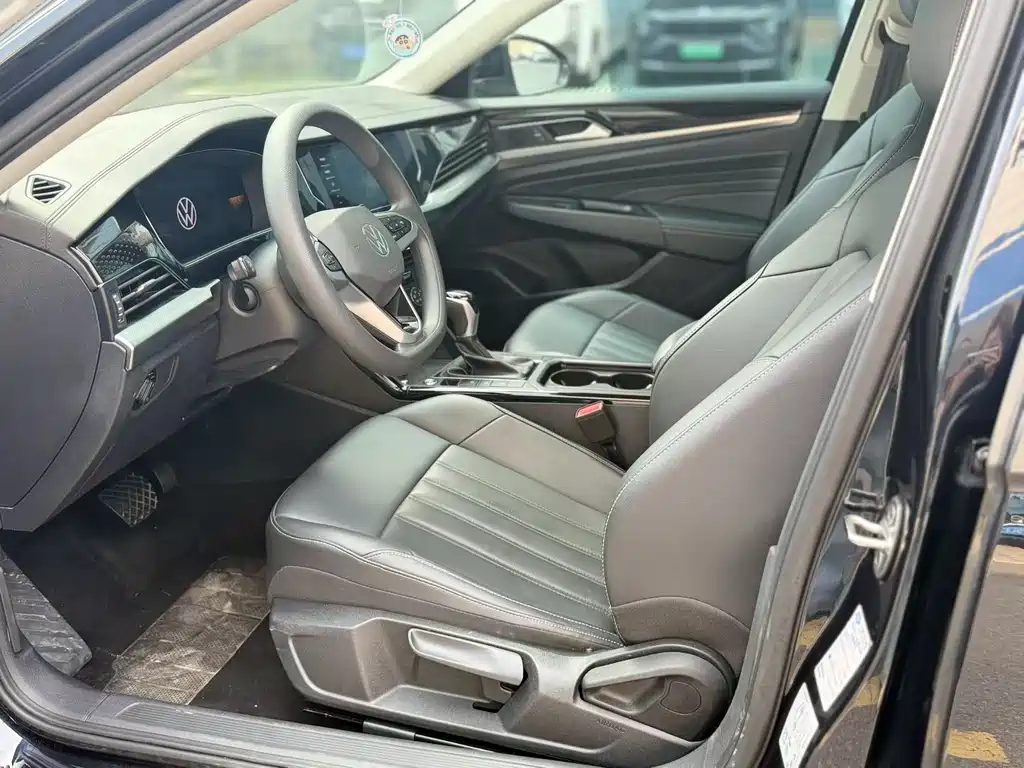 Passat 2024 280TSI Business Edition купить на сайте DeffCars