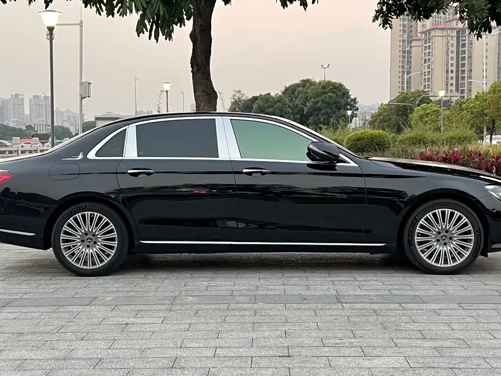 Mercedes-Benz E-Class 2021 E 300 L Luxury Model купить на сайте DeffCars