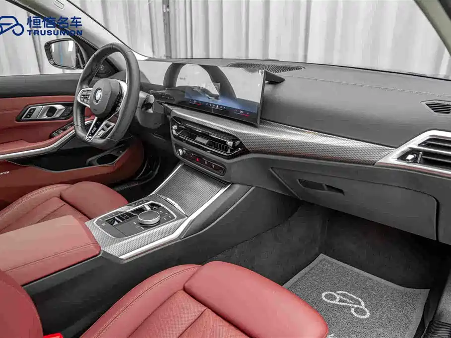 BMW 3 Series 2025 330Li M Sports Night Package купить на сайте DeffCars