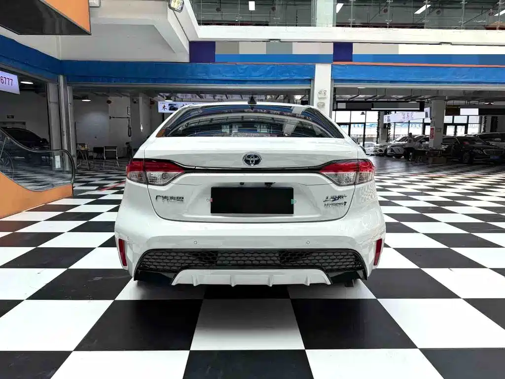 Léilíng (COROLLA) 2022 Dual Engine 1.8H E-CVT Sports Edition купить на сайте DeffCars