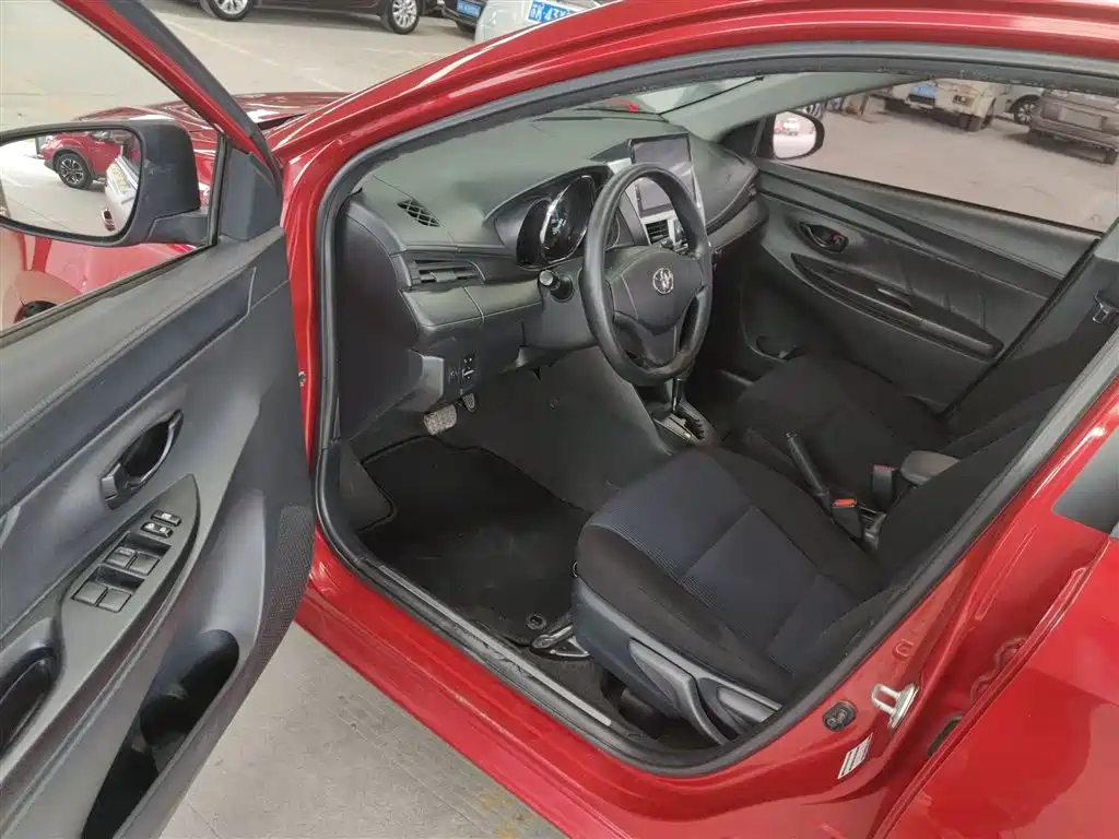 YARiS L Zhixuan 2016 facelift 1.5E CVT charming version купить на сайте DeffCars