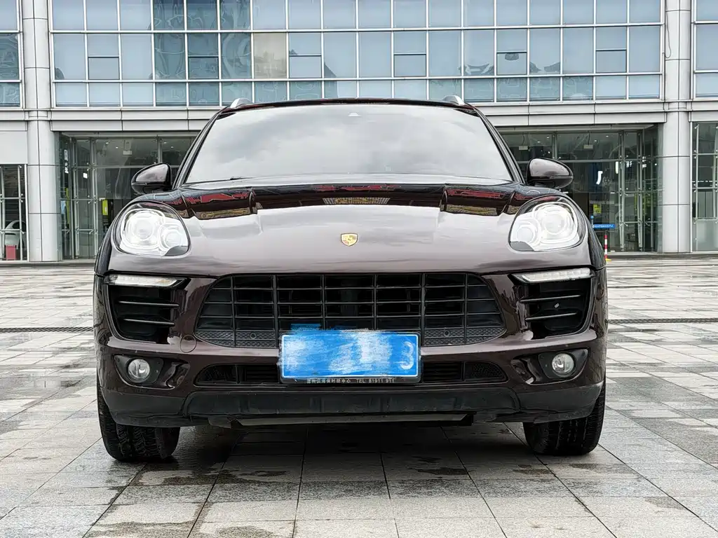 Macan 2017 Macan 2.0T купить на сайте DeffCars