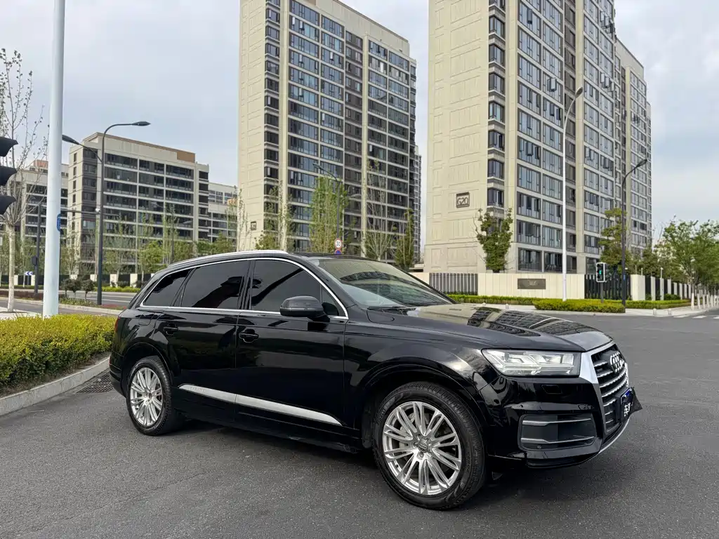 Audi Q7 2016 45 TFSI S line sports model купить на сайте DeffCars