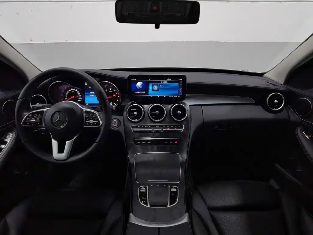 Mercedes-Benz C-Class 2019 C 180 L Fashionable Sports Edition купить на сайте DeffCars