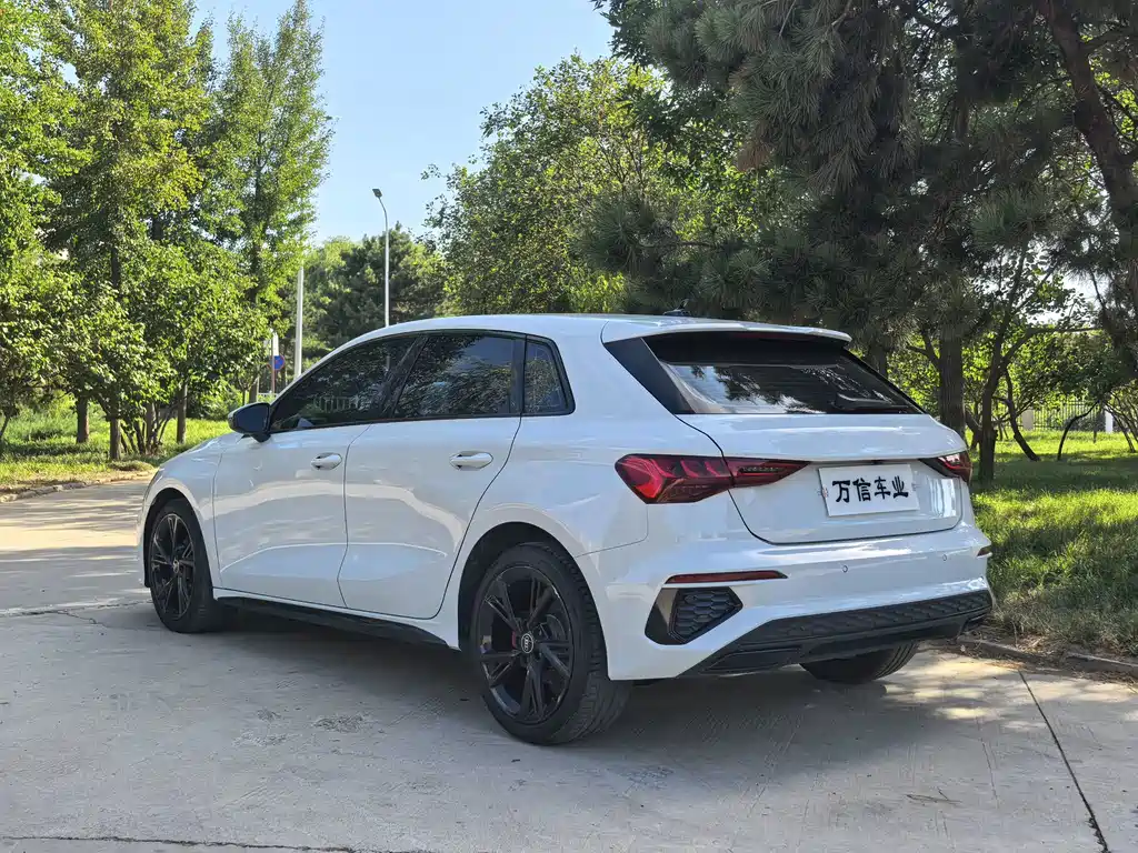 Audi A3 2023 Sportback 35 TFSI stylish and sporty купить на сайте DeffCars