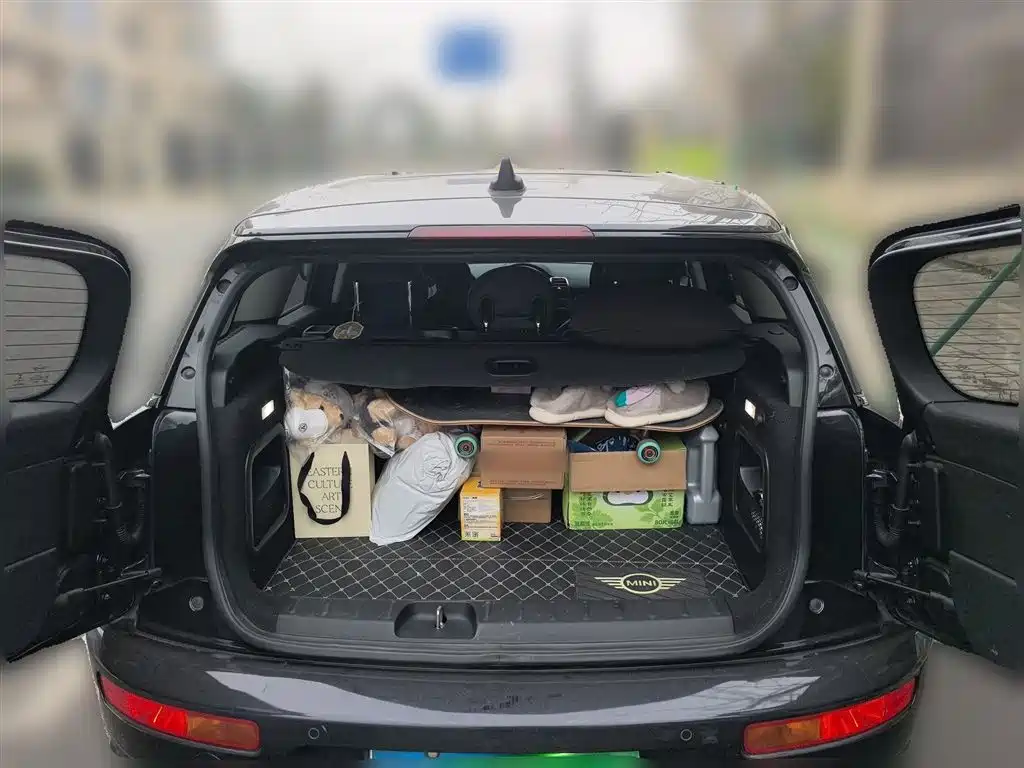 MINI CLUBMAN 2019 1.5T COOPER Connoisseur купить на сайте DeffCars