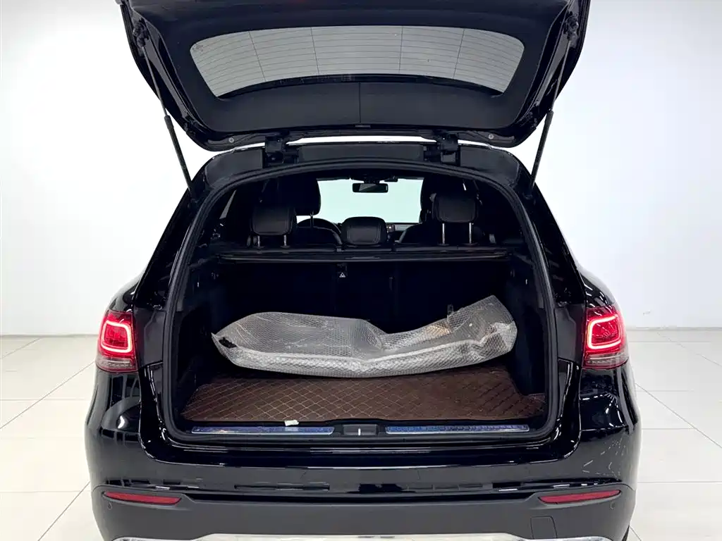 Mercedes-Benz GLC 2020 facelift GLC 260 L 4MATIC dynamic купить на сайте DeffCars