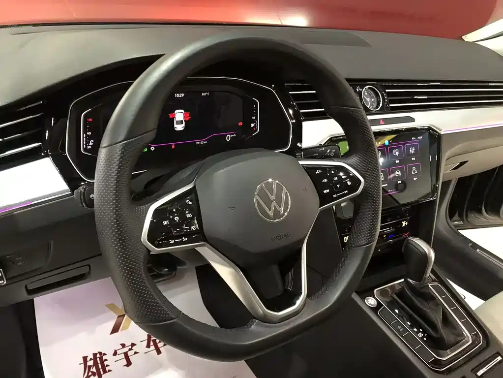 Magotan 2025 model facelift public model 330TSI DSG luxury model купить на сайте DeffCars
