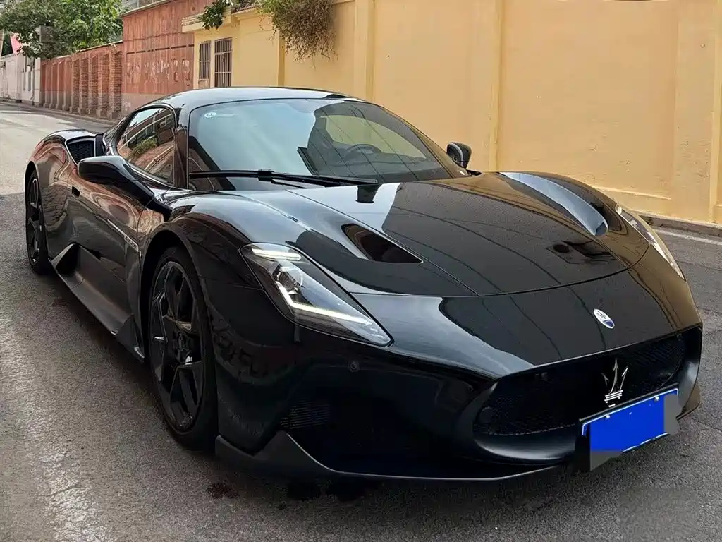 Maserati MC20 2020 3.0T Standard Edition купить на сайте DeffCars
