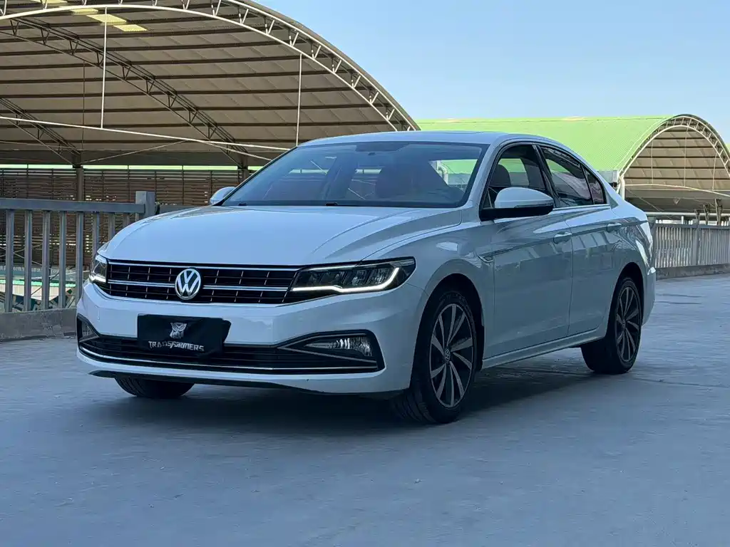 Bora 2020 1.5L automatic comfort model купить на сайте DeffCars