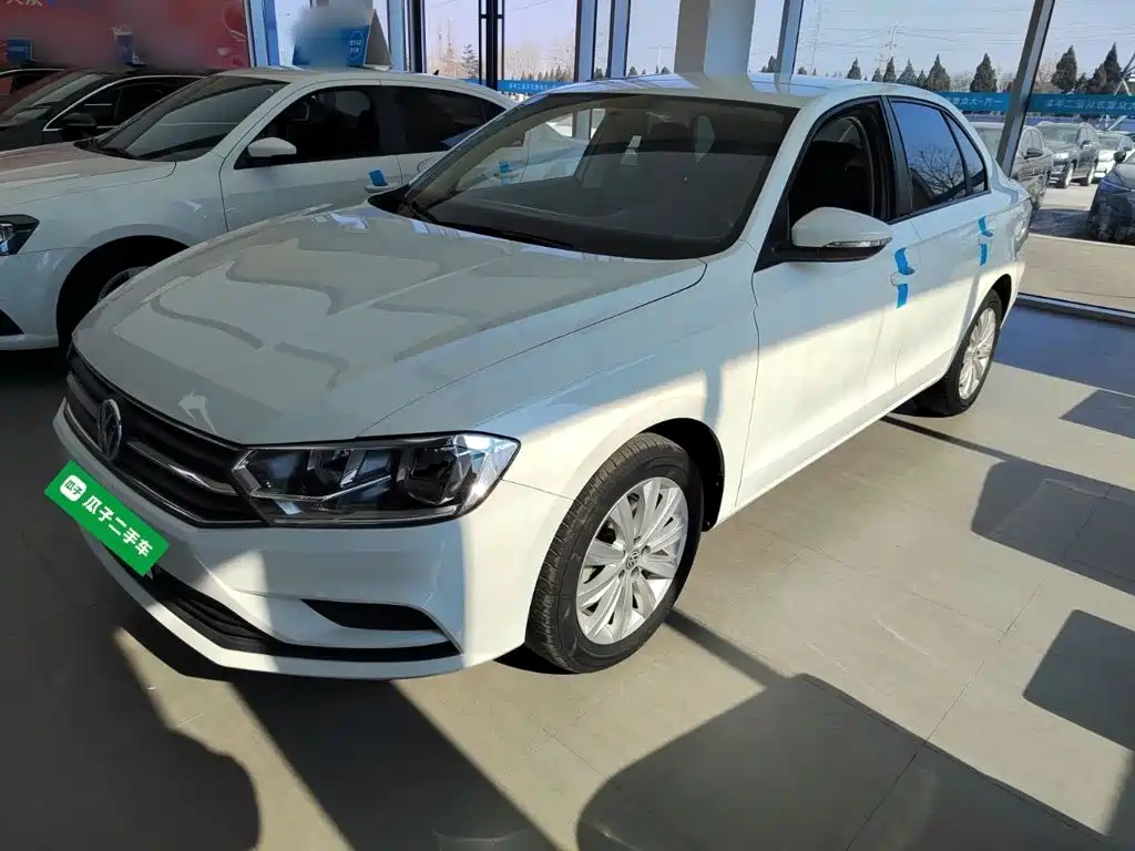 Bora 2019 facelift Bora Legend 1.5L automatic fashion model National VI купить на сайте DeffCars
