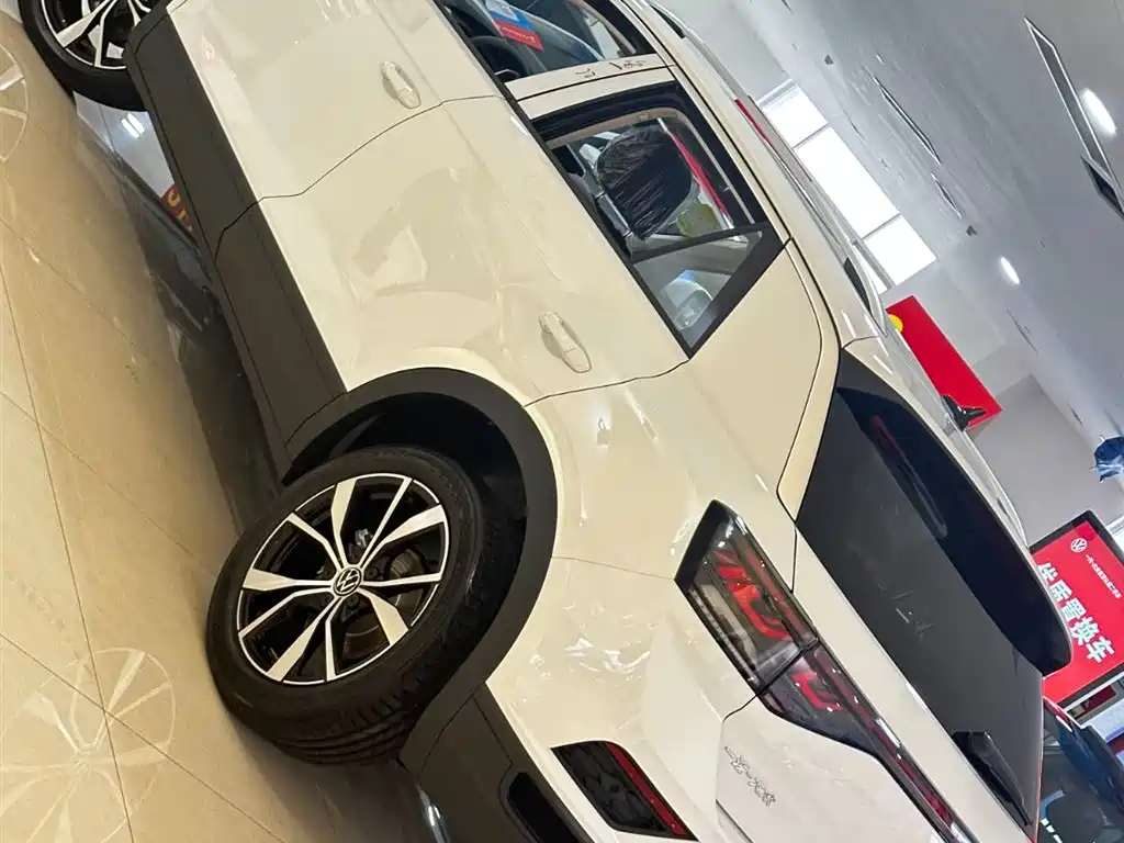 T-ROC 2025 facelift 280TSI DSG two-wheel drive time version купить на сайте DeffCars