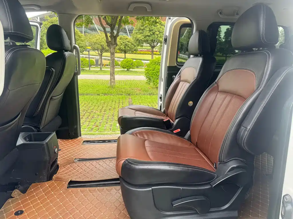 Fengxing F600 (Forthing) 2016 model F600L 1.5T exclusive купить на сайте DeffCars