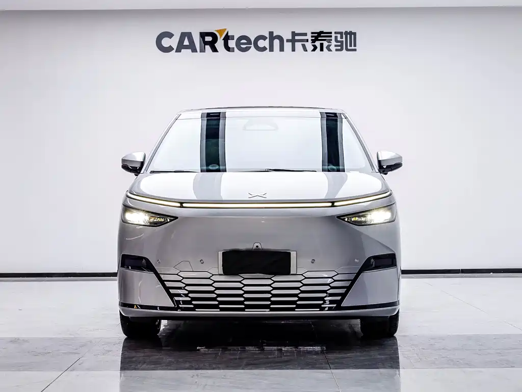 Xpeng X9 2024 640 four-wheel drive high performance Max купить на сайте DeffCars