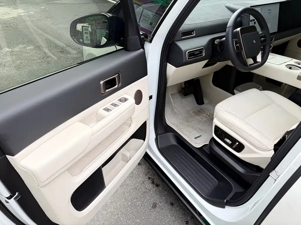 Ideal Mega 2025 Home Special Edition купить на сайте DeffCars