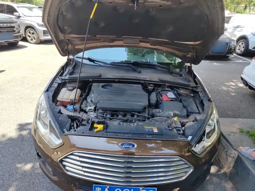 Escort 2015 1.5L automatic comfort model купить на сайте DeffCars